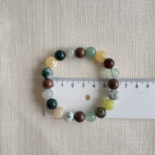 Armband van diverse edelsteen kralen