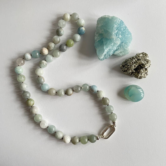 Ketting van aquamarijn kralen met open einden