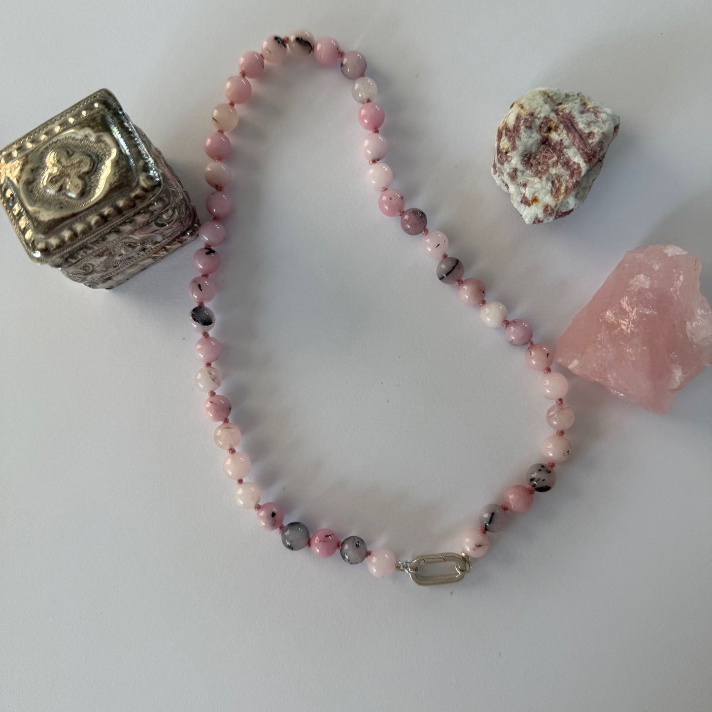 Ketting van blossom jaspis met zilveren sluiting