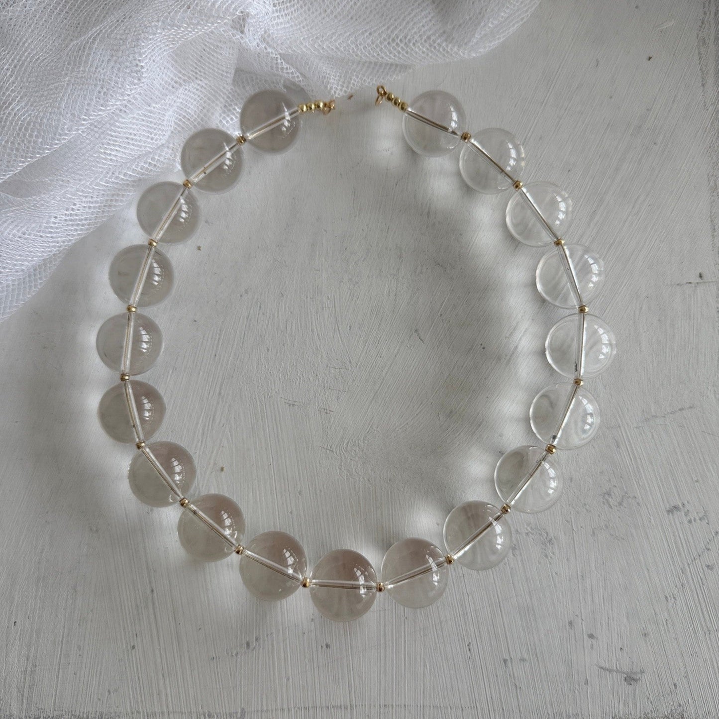 Ketting van grote bergkristal kralen - BIBI