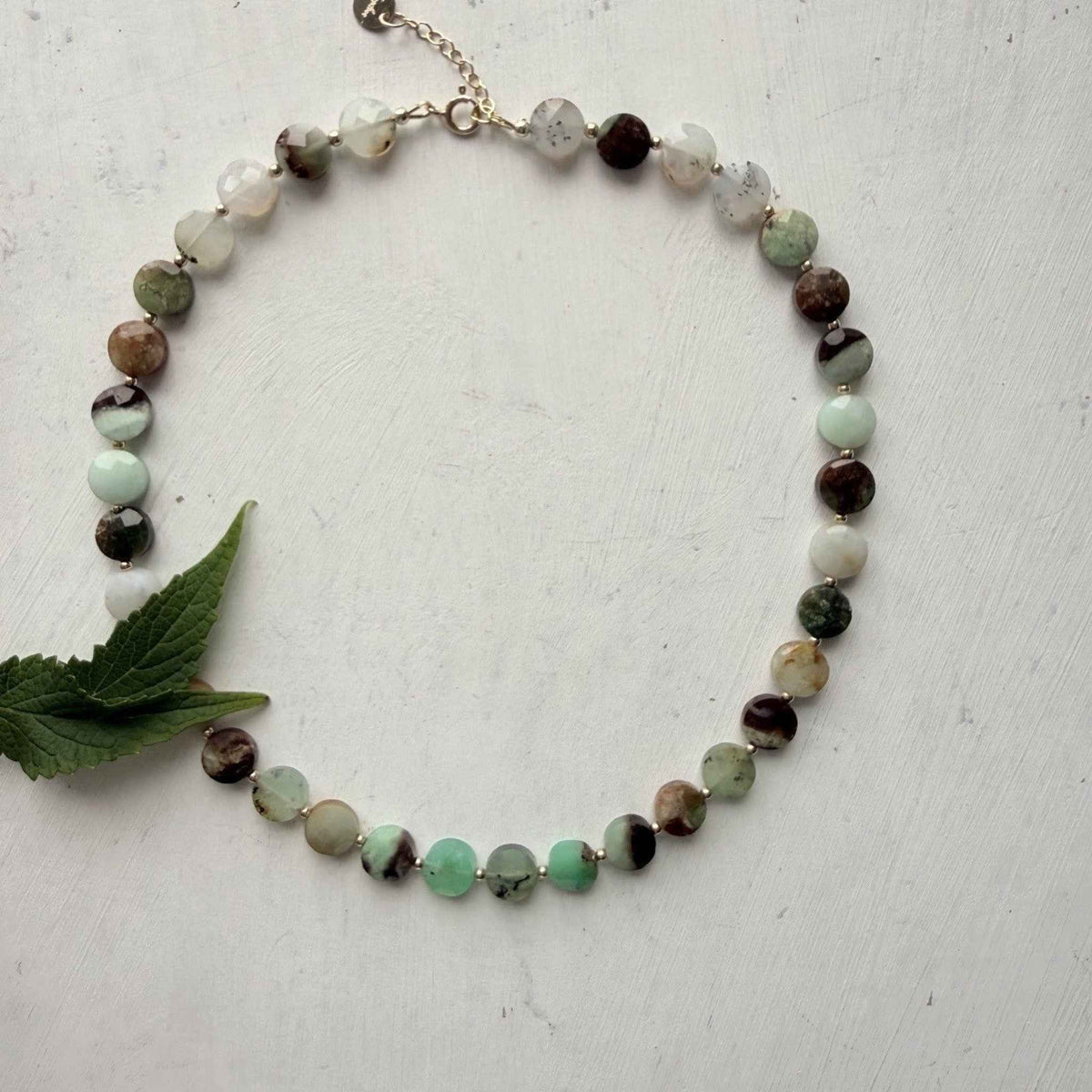 Ketting van Chrysopraas coins met gold filled slot - CHRISTA