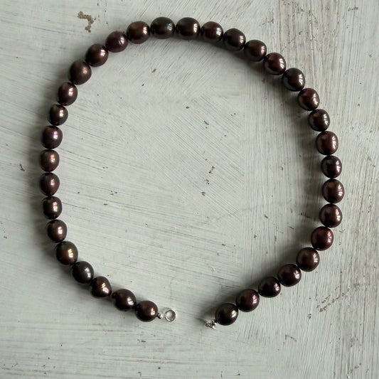 Ketting van paarse zoetwaterparels - PEARLY