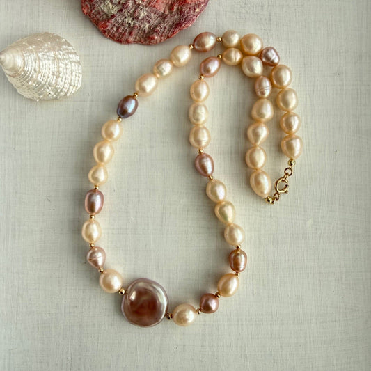 Ketting van witte en lila parels - LILAC