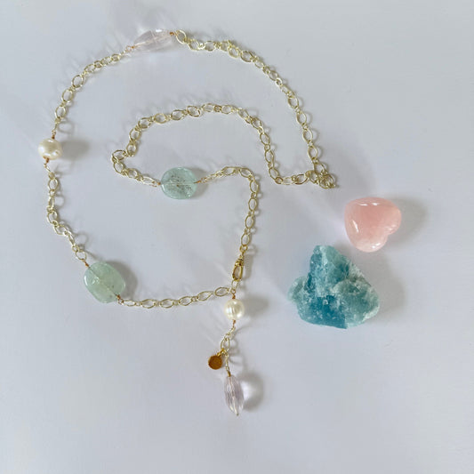 Lange verstelbare schakelketting met aquamarijn en rozenkwarts