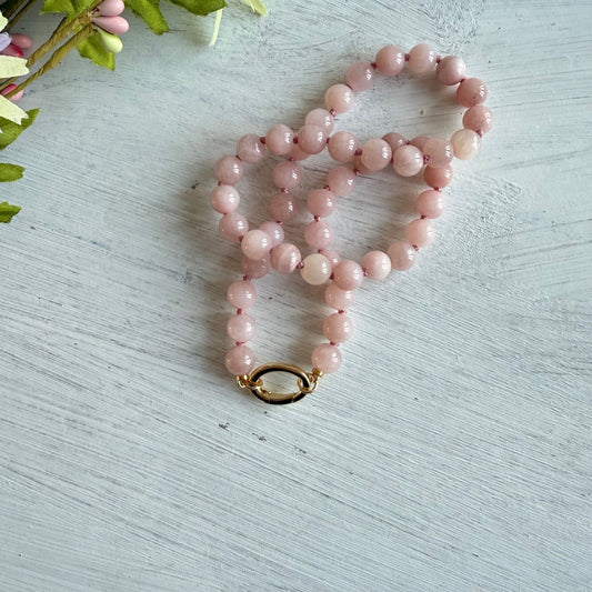 Ketting van roze jade met gold filled open einden