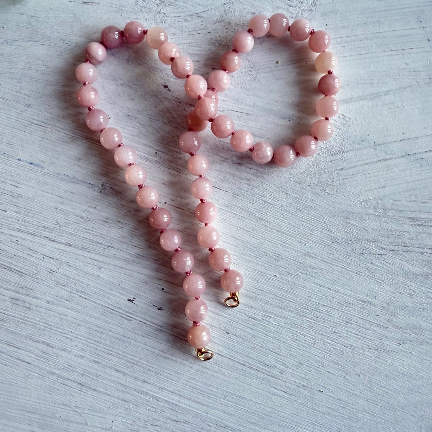 Ketting van roze jade met gold filled sluiting