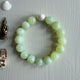 Armband van grote lichtgroene jade kralen met zoetwaterparel - Engelina Jewelry