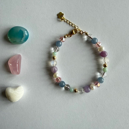 Armbandje van veel verschillende edelstenen - ANGILA