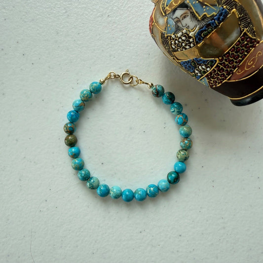 Armbandje van zeesediment jaspis met veerslot - ZEEZIA