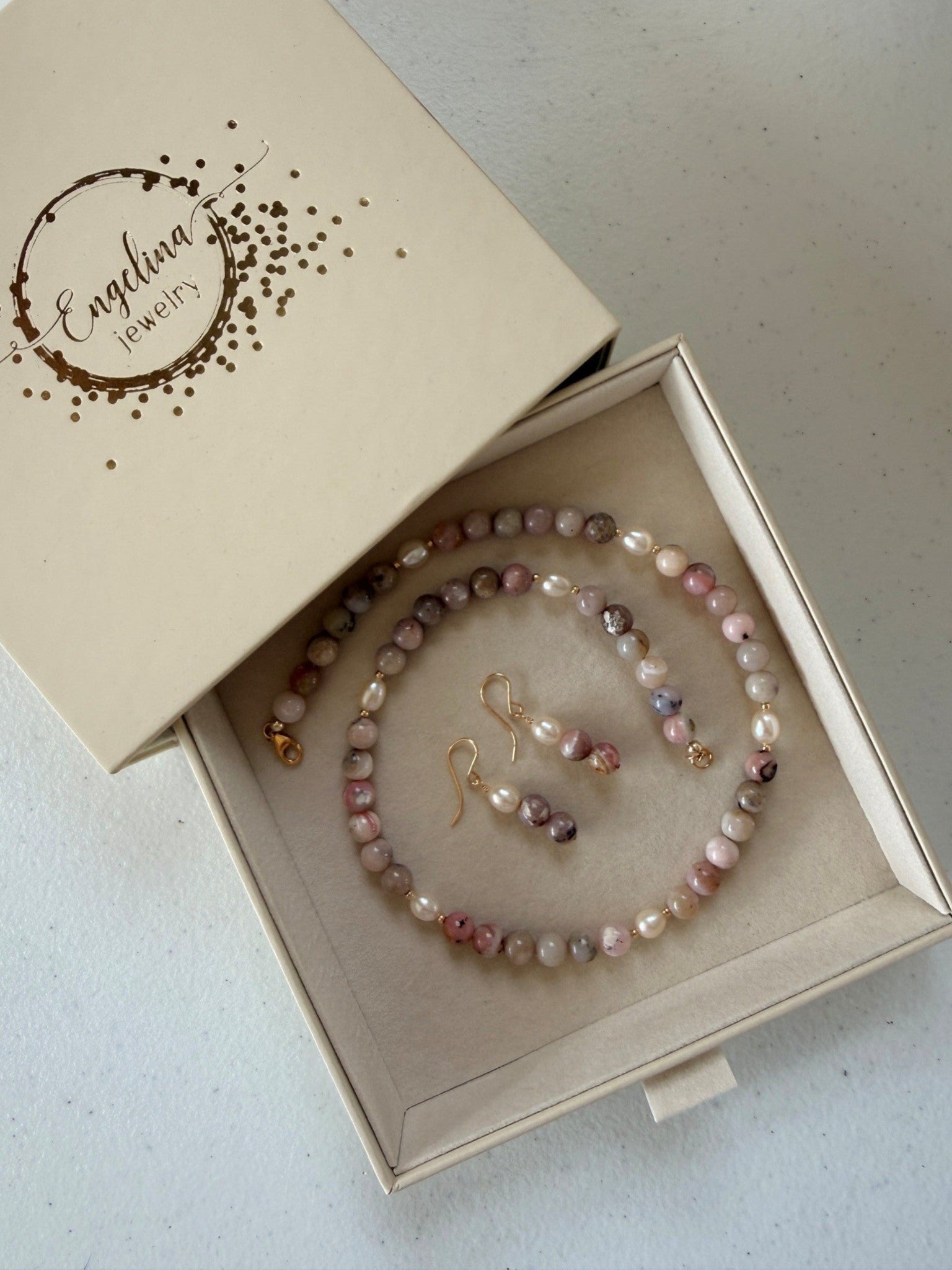 Set van ketting enoorbellen van Andes opaal - Engelina Jewelry