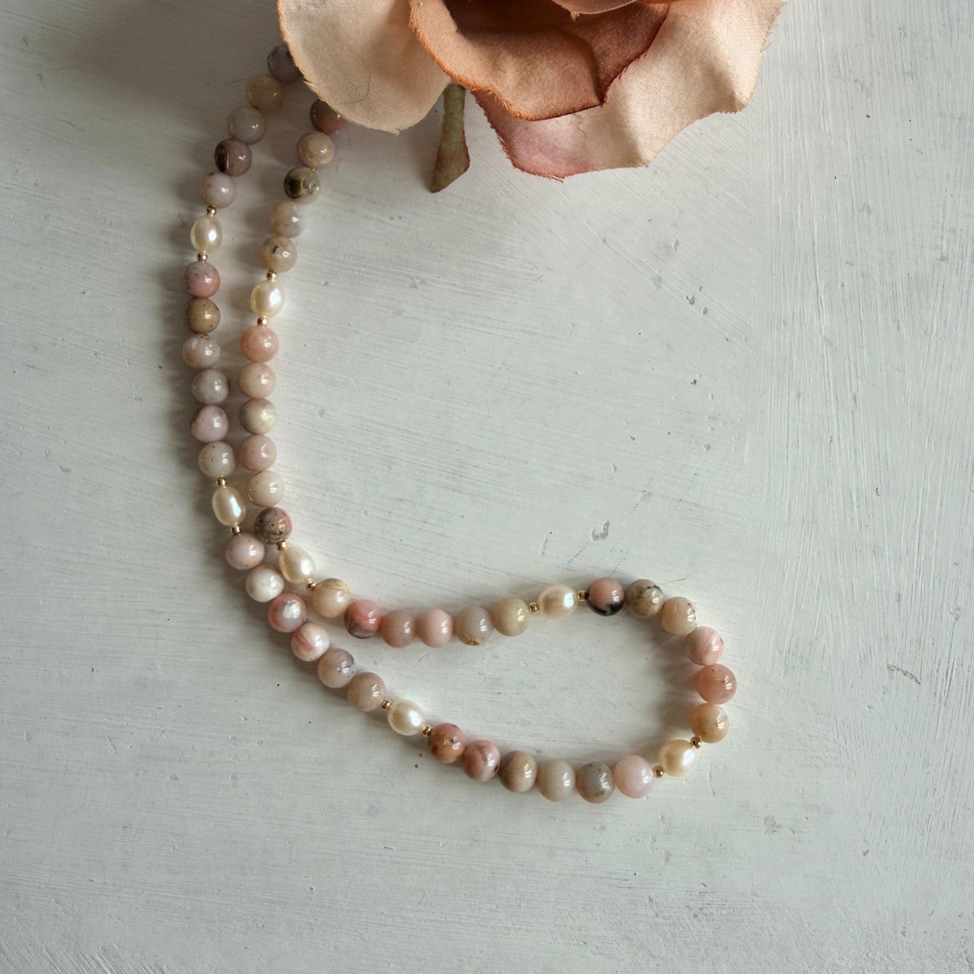 Ketting van Andes opaal en zoetwaterparels - Engelina jewelry