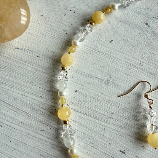 Ketting van gele calciet, Herkimer diamant en maansteen met gold filled slot - CEZANE