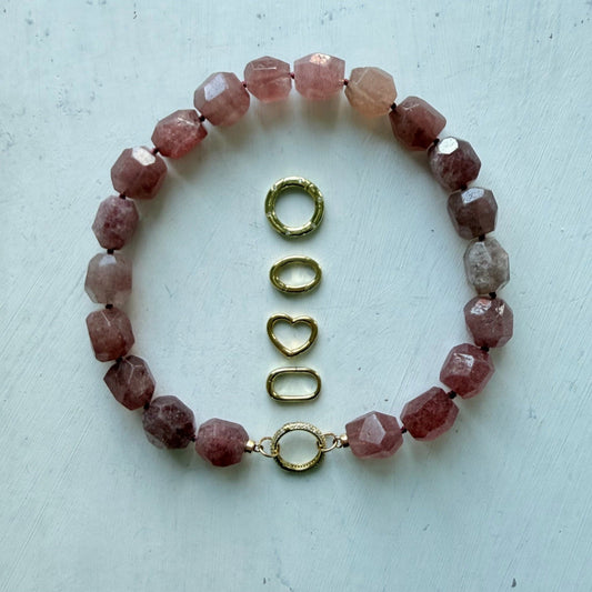Ketting van aardbeienkwarts - Engelina Jewelry