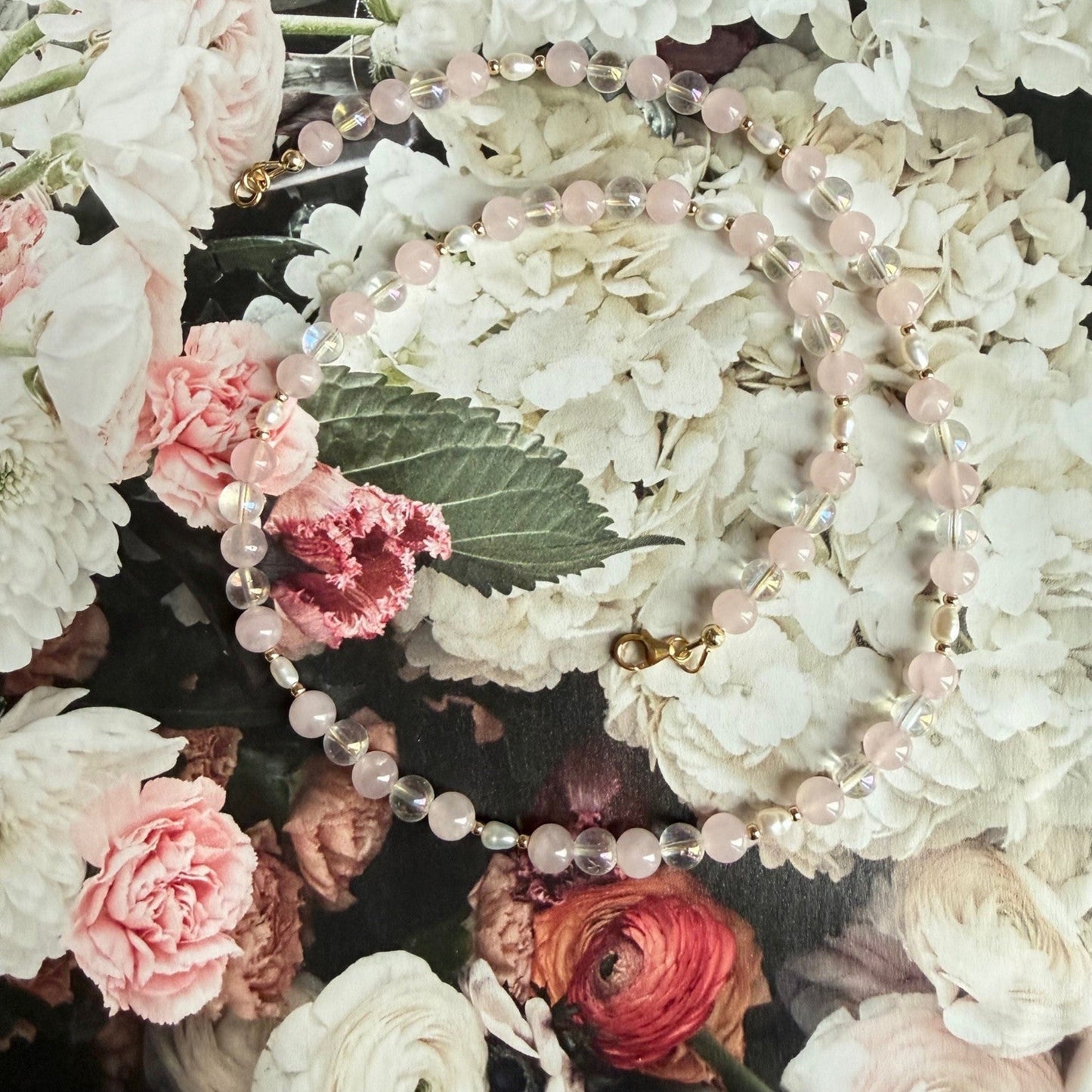 Ketting van aura kristal, rozenkwarts en zoetwaterparels - AURA