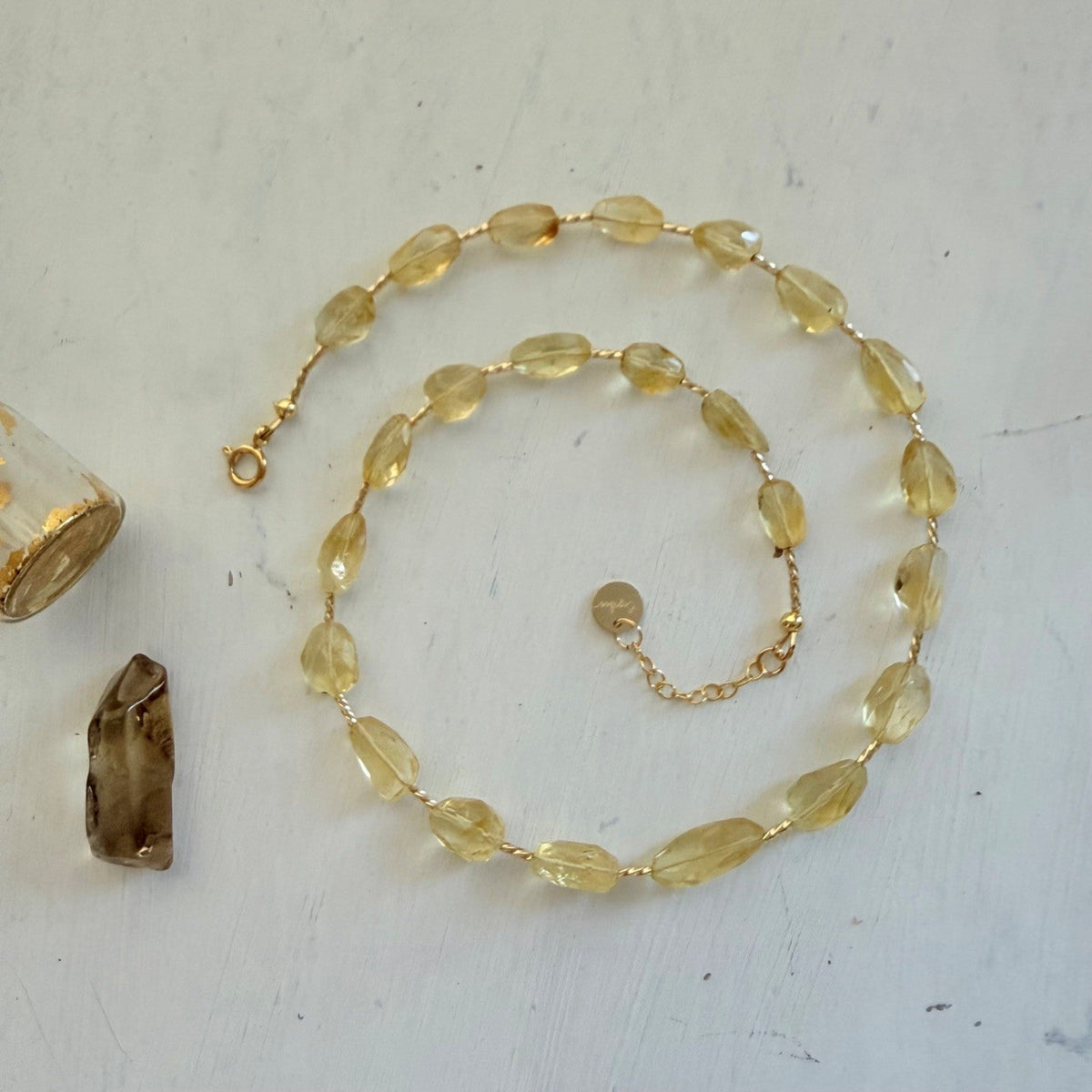 Ketting van citrien kralen met gold filled staafjes - Engelina Jewelry