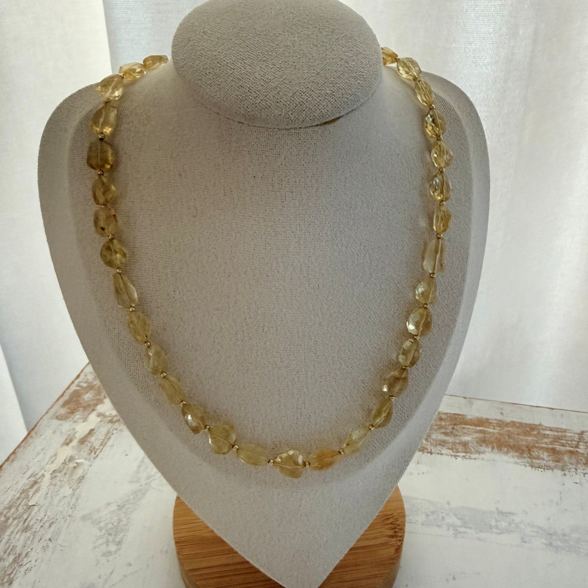 Ketting van geslepen citrien kralen - Engelina Jewelry