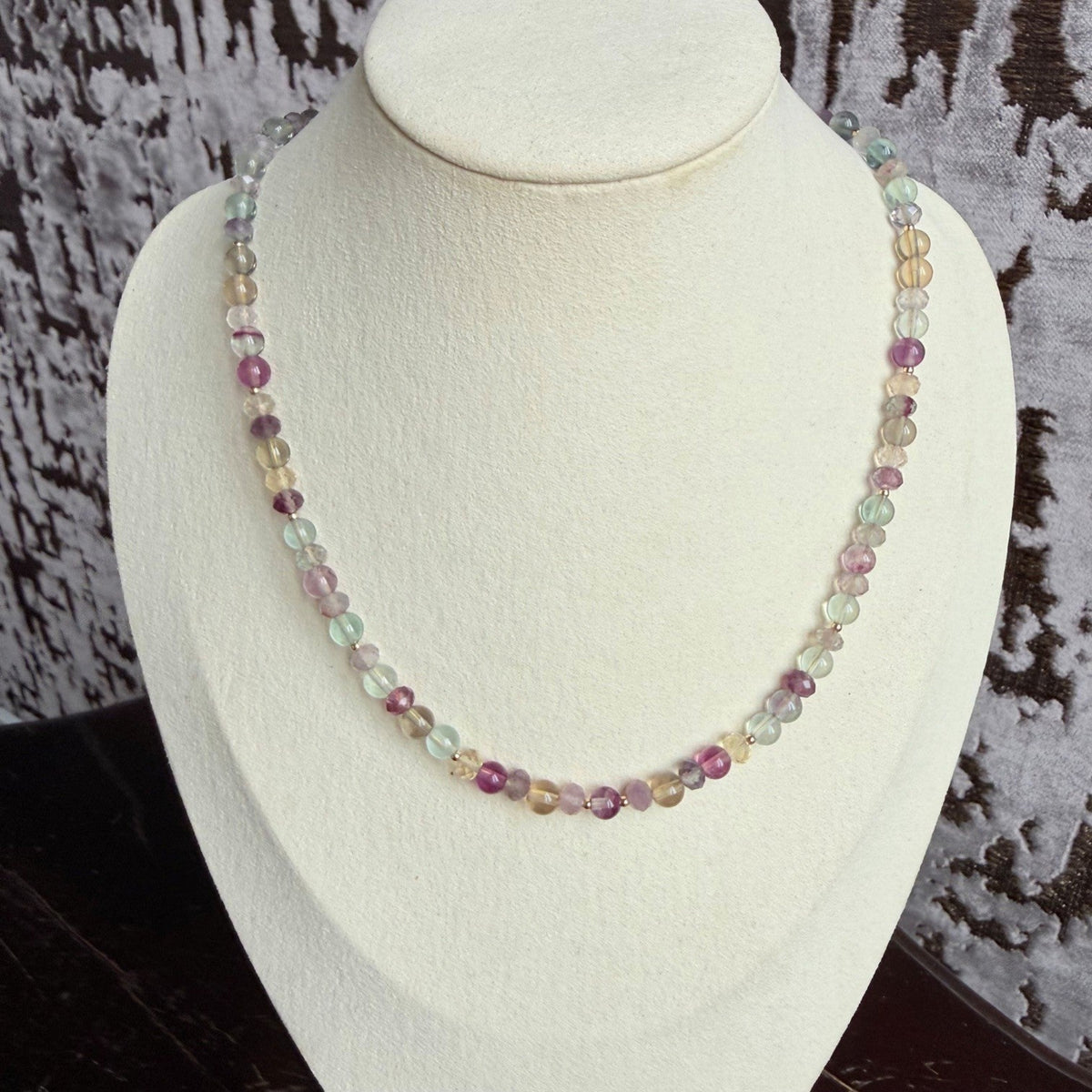 Ketting van fluoriet om halsje - Engelina Jewelry