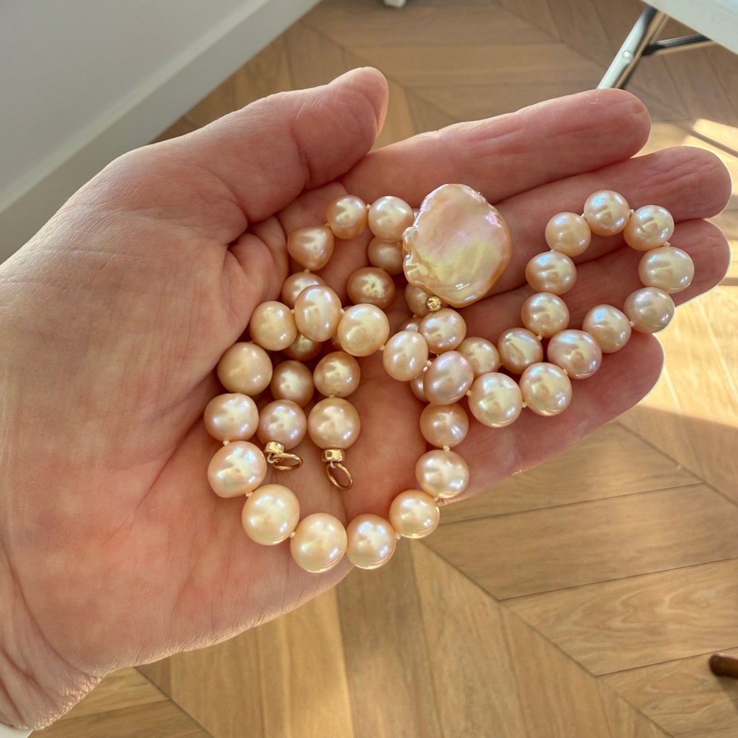 Ketting van goudkleurige parels - GOLDY