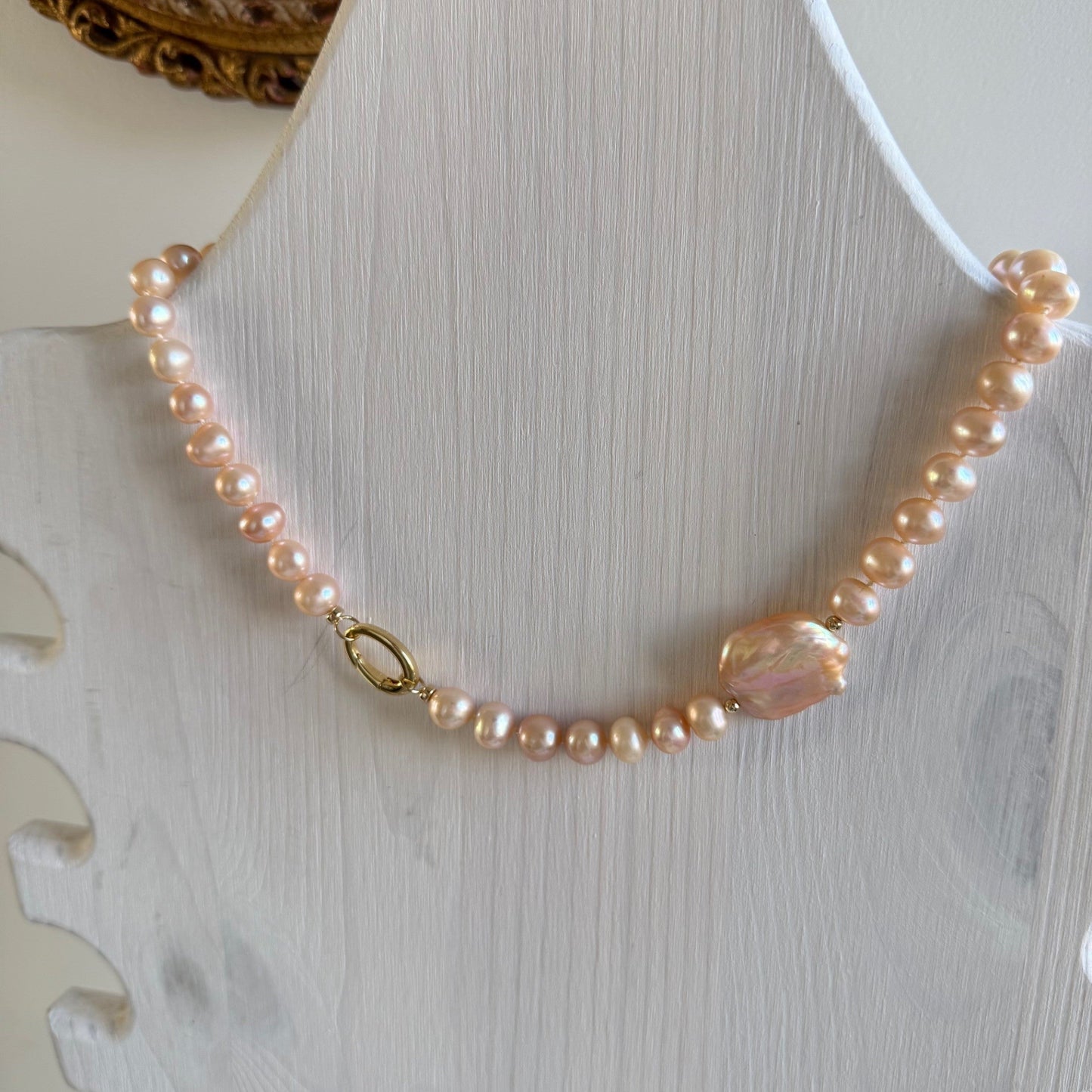 Ketting van goudkleurige parels - GOLDY
