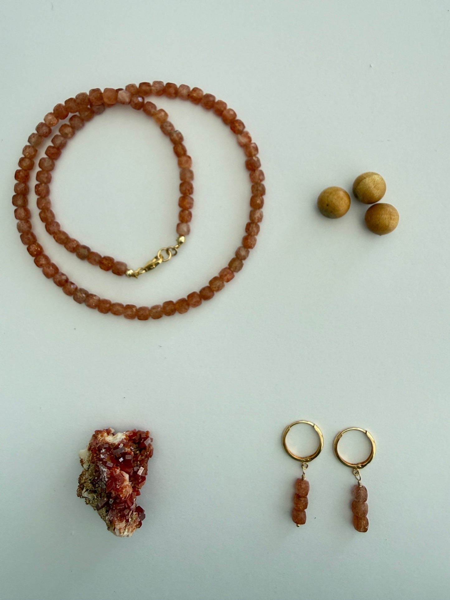 Sieradensetje gouden zonnesteen - ketting en oorbellen - gold filled