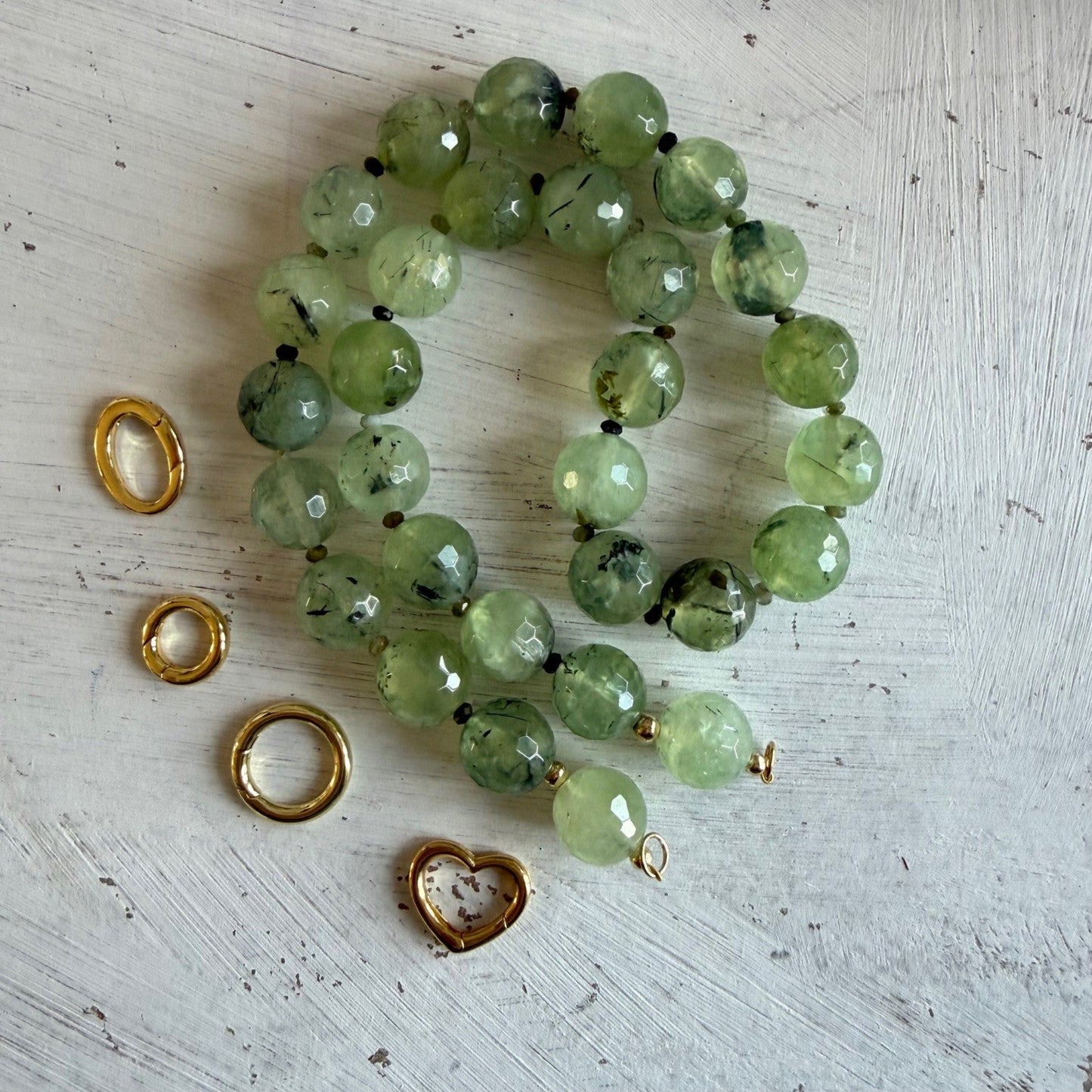 Edelsteen ketting van prehniet en toermalijn - PRESLYN