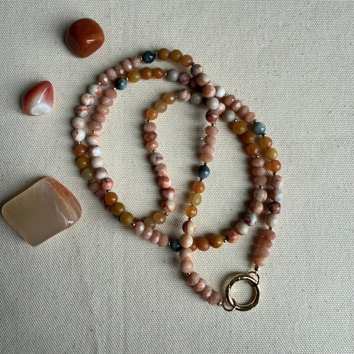 Lange ketting van zonnesteen met zonnesteen hanger - ZONIA