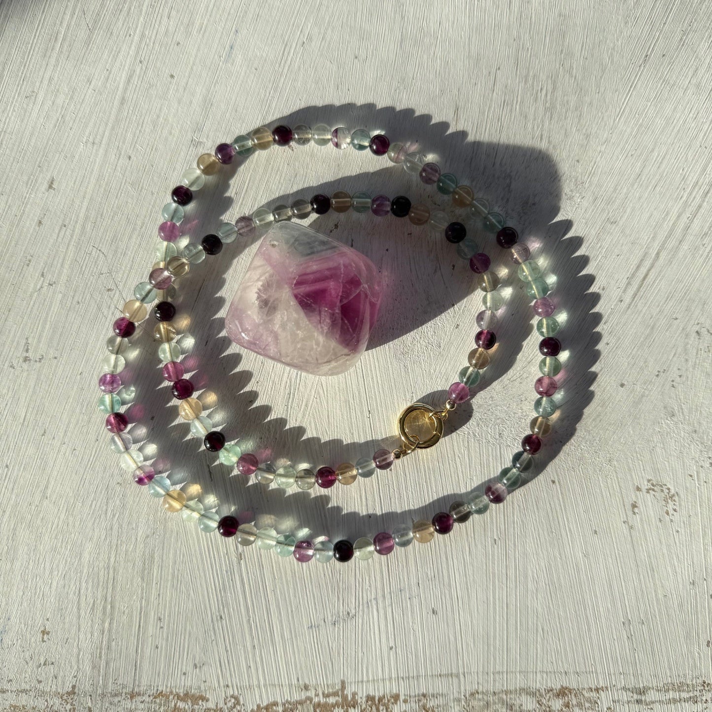 Ketting van fluoriet kralen met open einden - FLORALIA