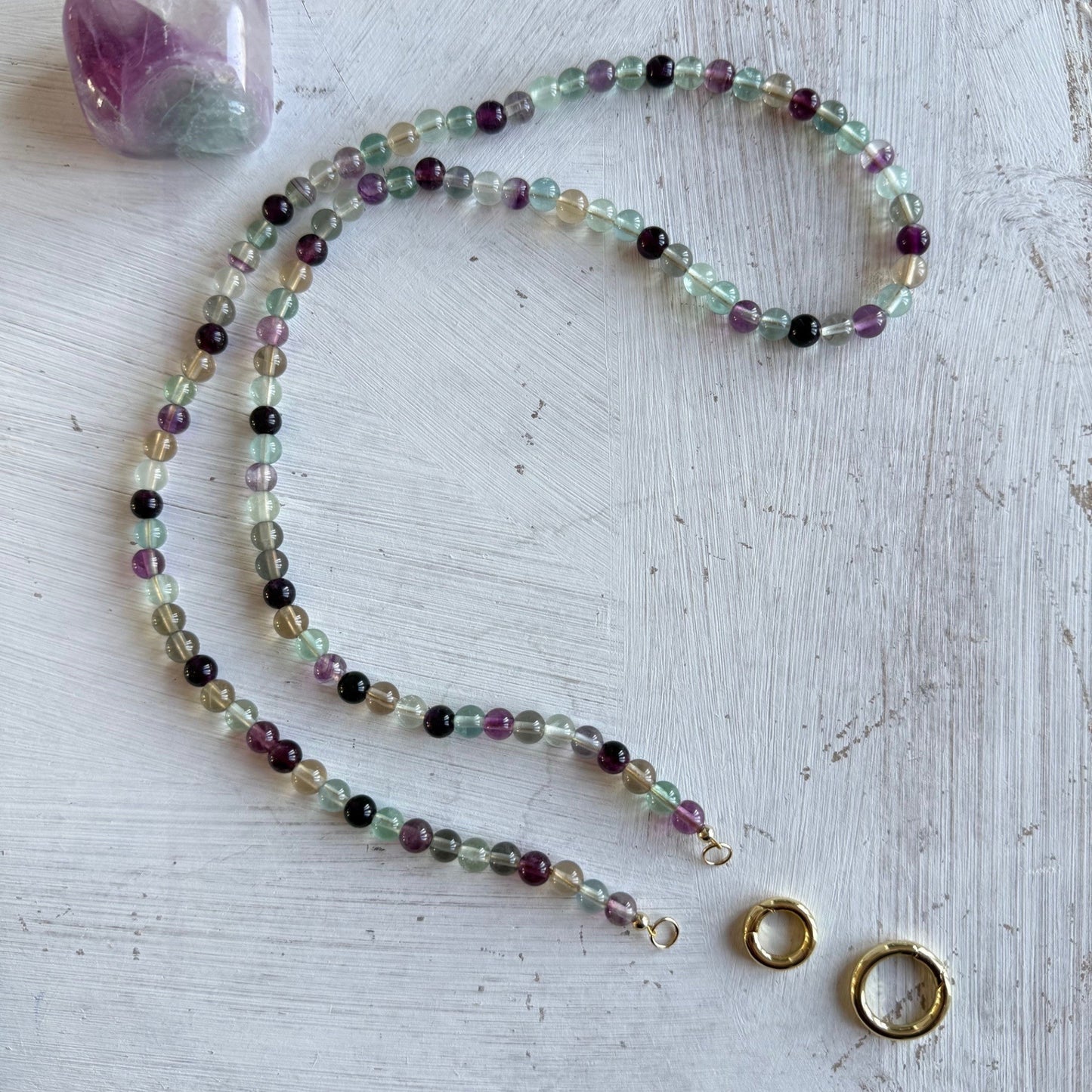 Ketting van fluoriet kralen met open einden - FLORALIA