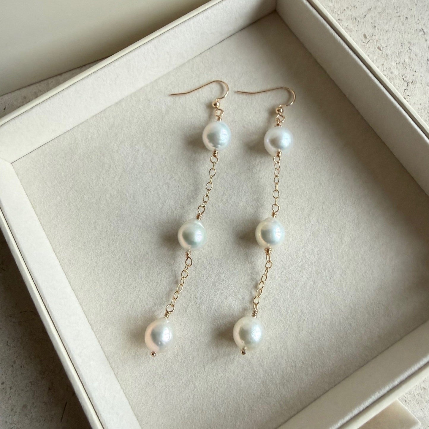 Gold filled oorbellen met Edison parels - EKIA