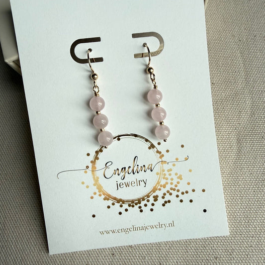 Gold filled oorbellen met rozenkwarts kralen