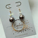Oorbellen met Swarovski parel in donkerbruin - Engelina Jewelry