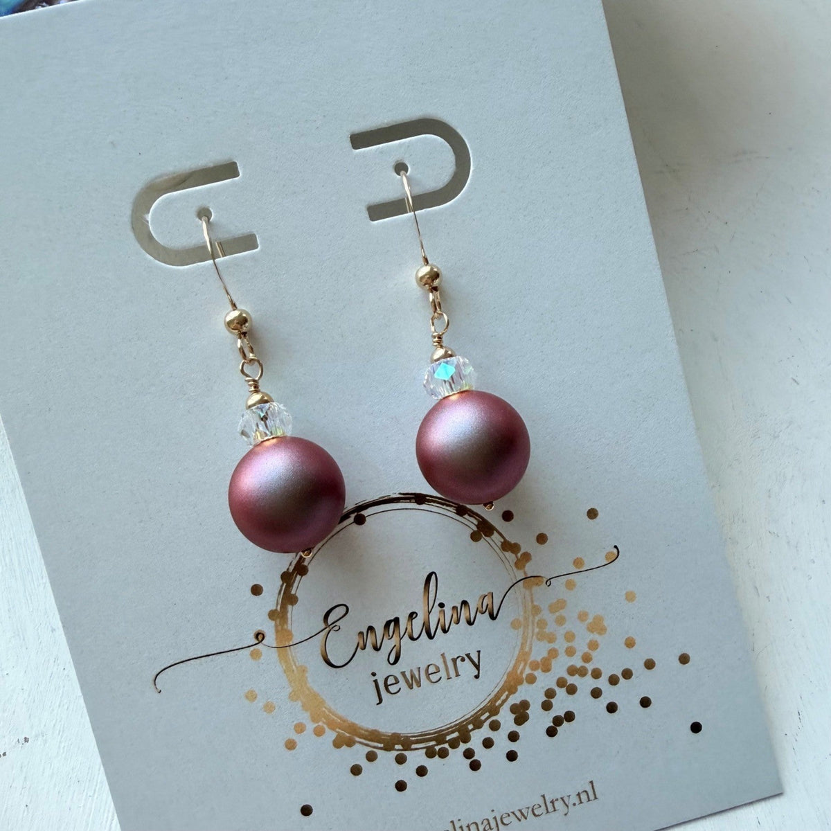 Gold filled oorbellen met Swarovski parel en facetkraal - Engelina Jewelry
