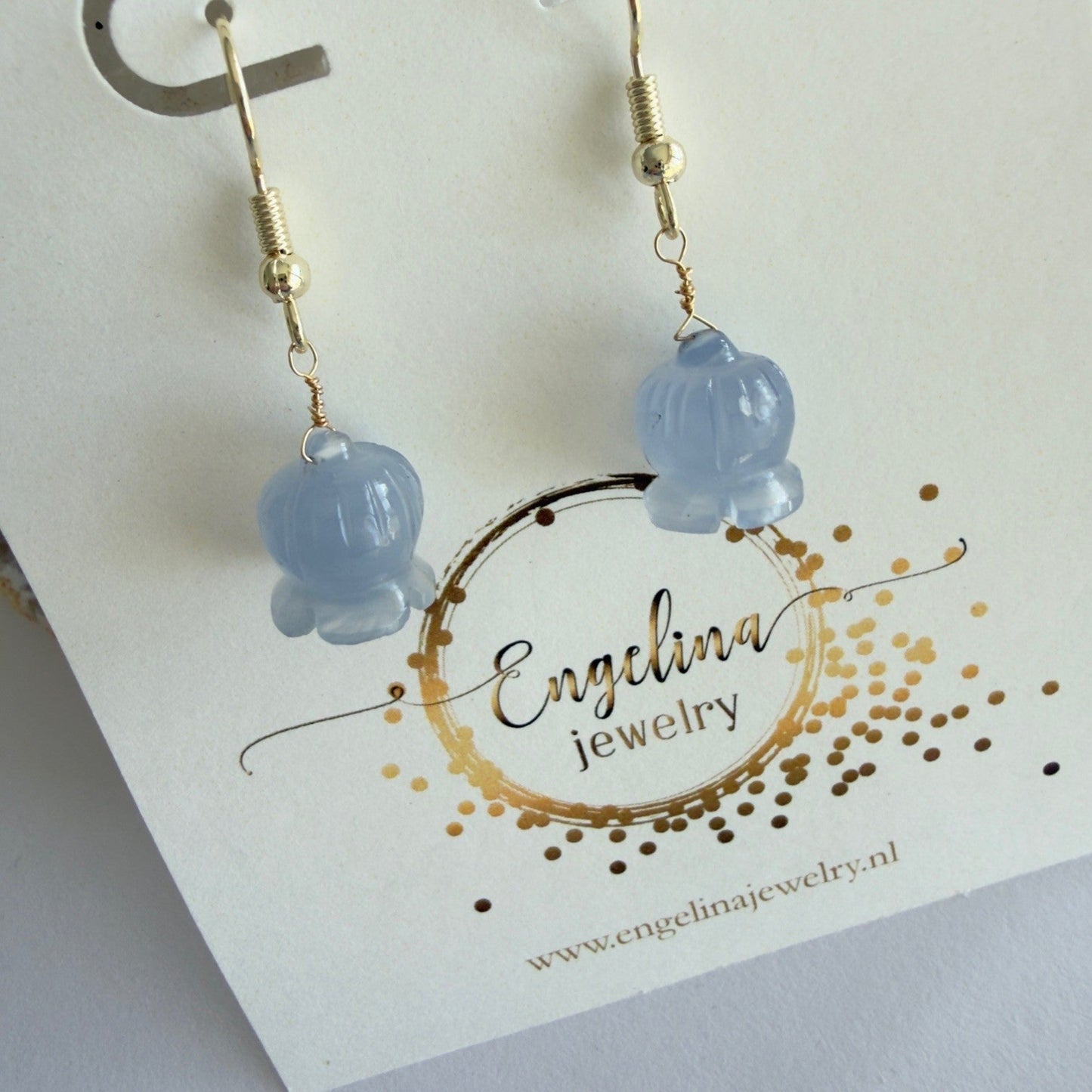 Handgemaakte ketting van ronde kralen met 14K gold filled haakslotje — Engelina Jewelry