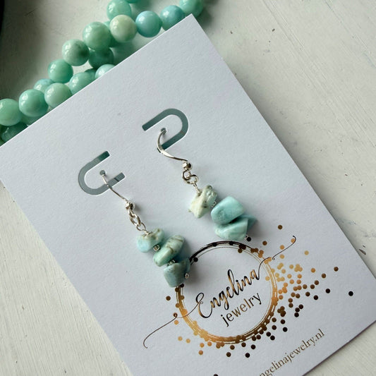 Zilveren oorhaakjes met larimar split -Engelina Jewelry