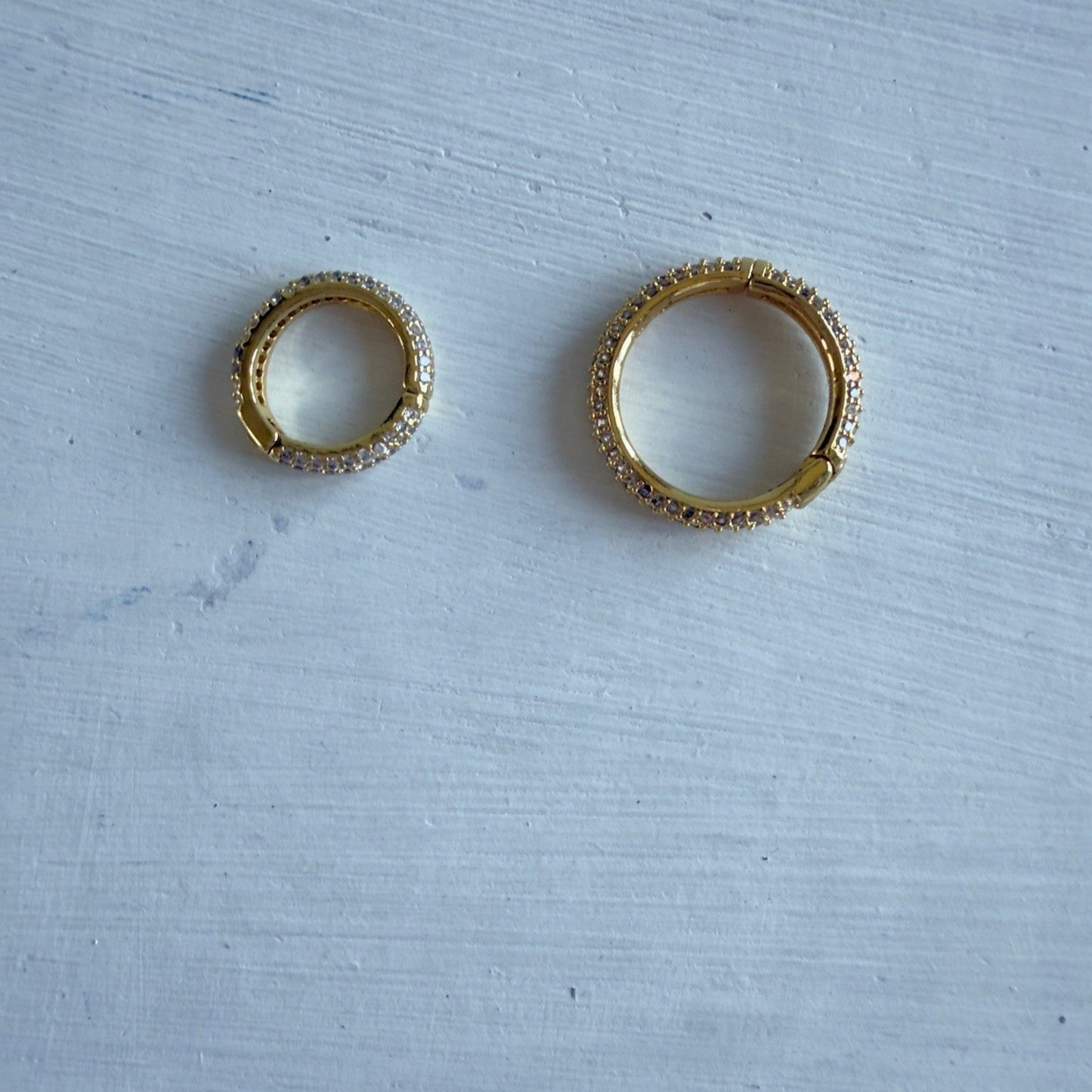 Handgemaakte ketting van ronde kralen met 14K gold filled haakslotje — Engelina Jewelry