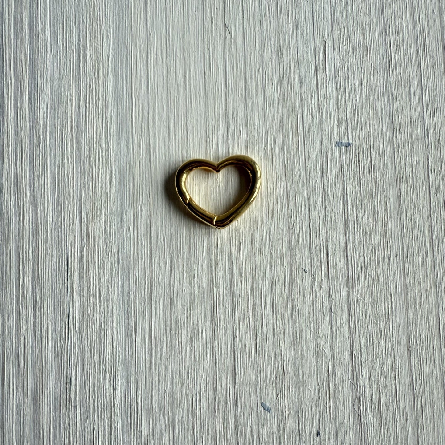 Hartvormige gold filled sluiting