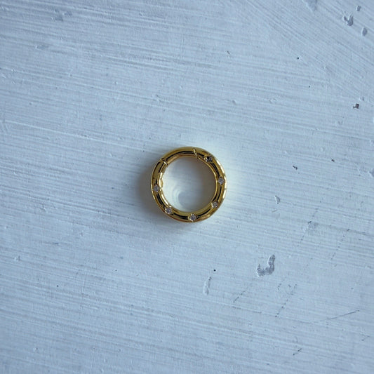 GOLD FILLED - kleine ronde sluiting met zirkonia steentjes