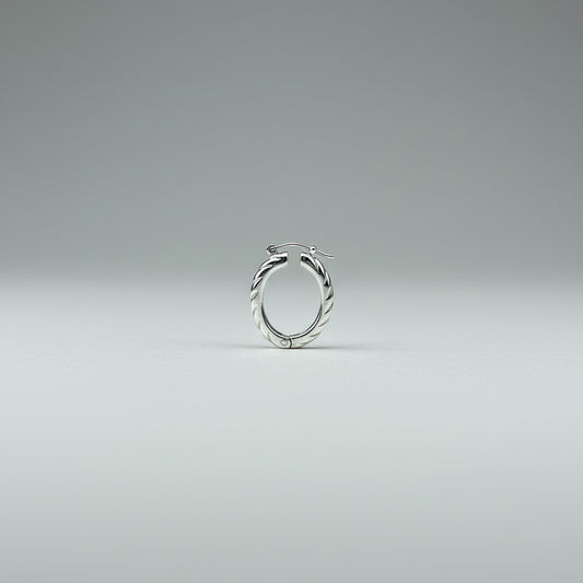 Zilveren parelclip sluiting bewerkt