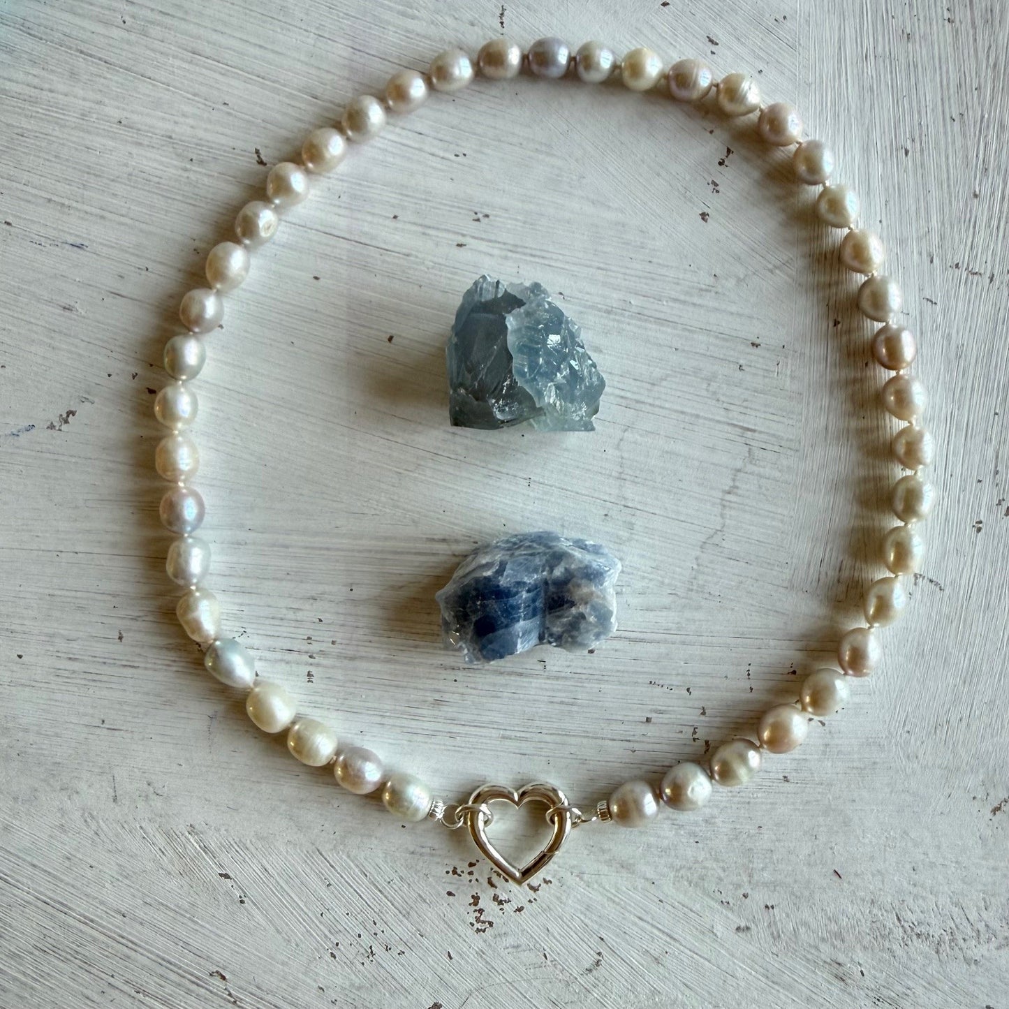 Ketting van zilverkleurige parels - ZIVIA